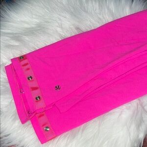 Lululemon Vinyasa EUC Snap Wrap Raspberry Glo Light One Size Hot Pink Scarf